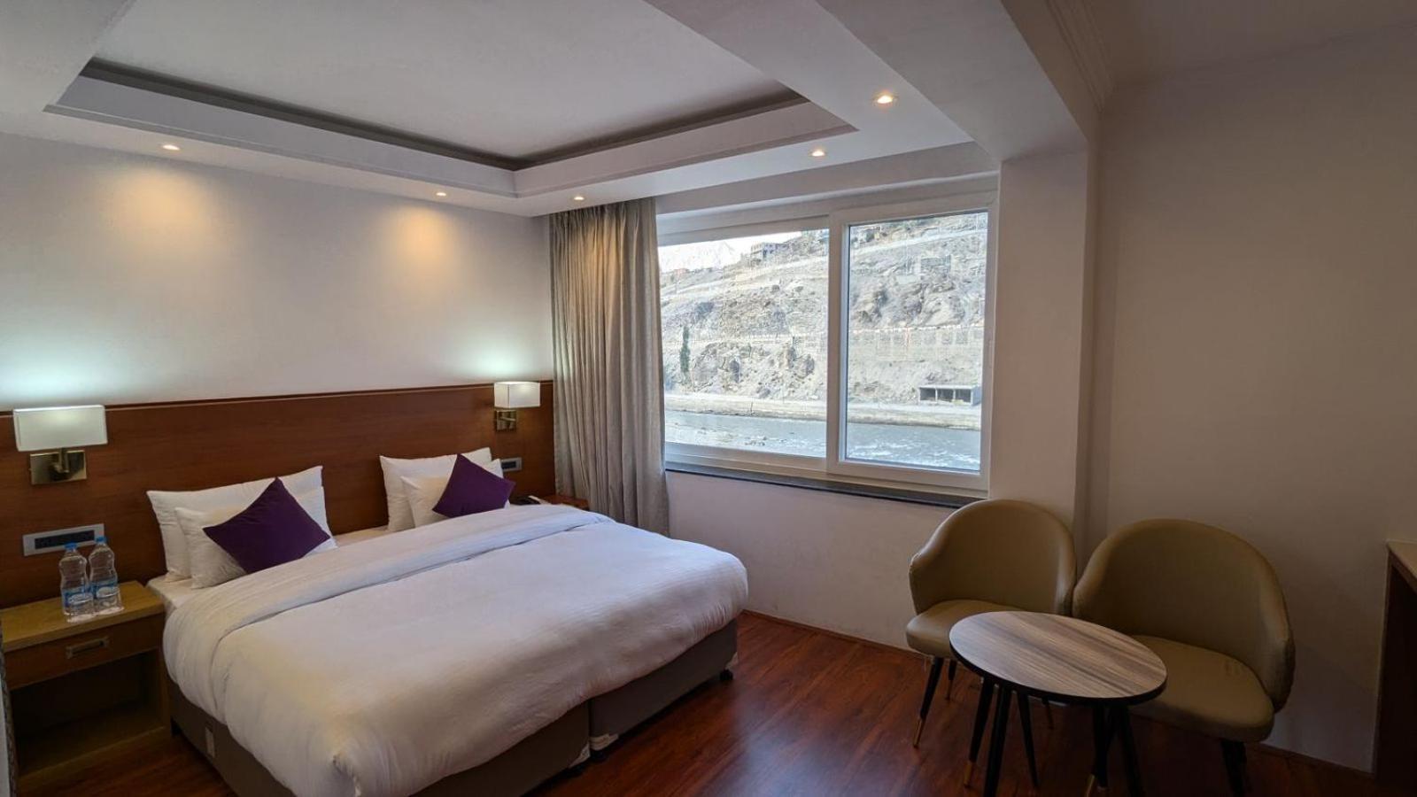 Hotel The Haven Kargil Ngoại thất bức ảnh